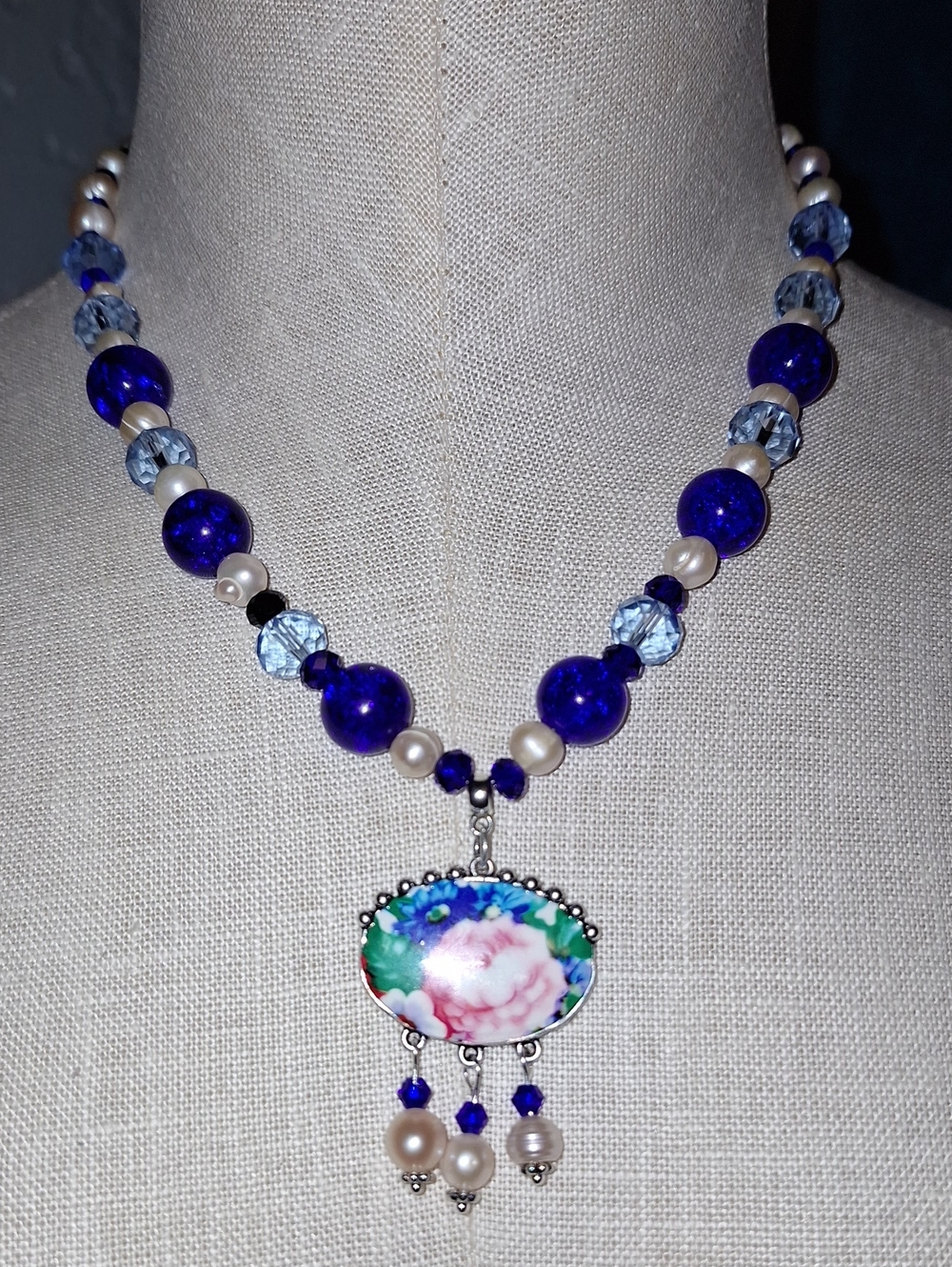Vintage Blue Bead And Freshwater Pearls Floral Pendant Necklace